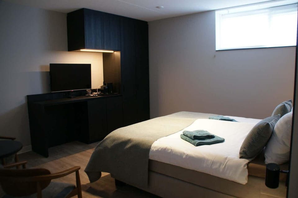 TV and multimedia, Photo of the whole room