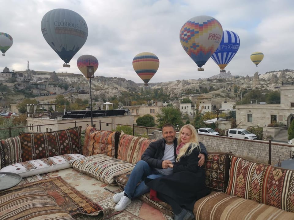 People, Seating area