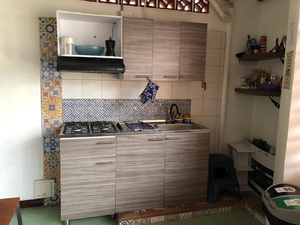 Kitchen or kitchenette, Kitchen or kitchenette, Communal kitchen