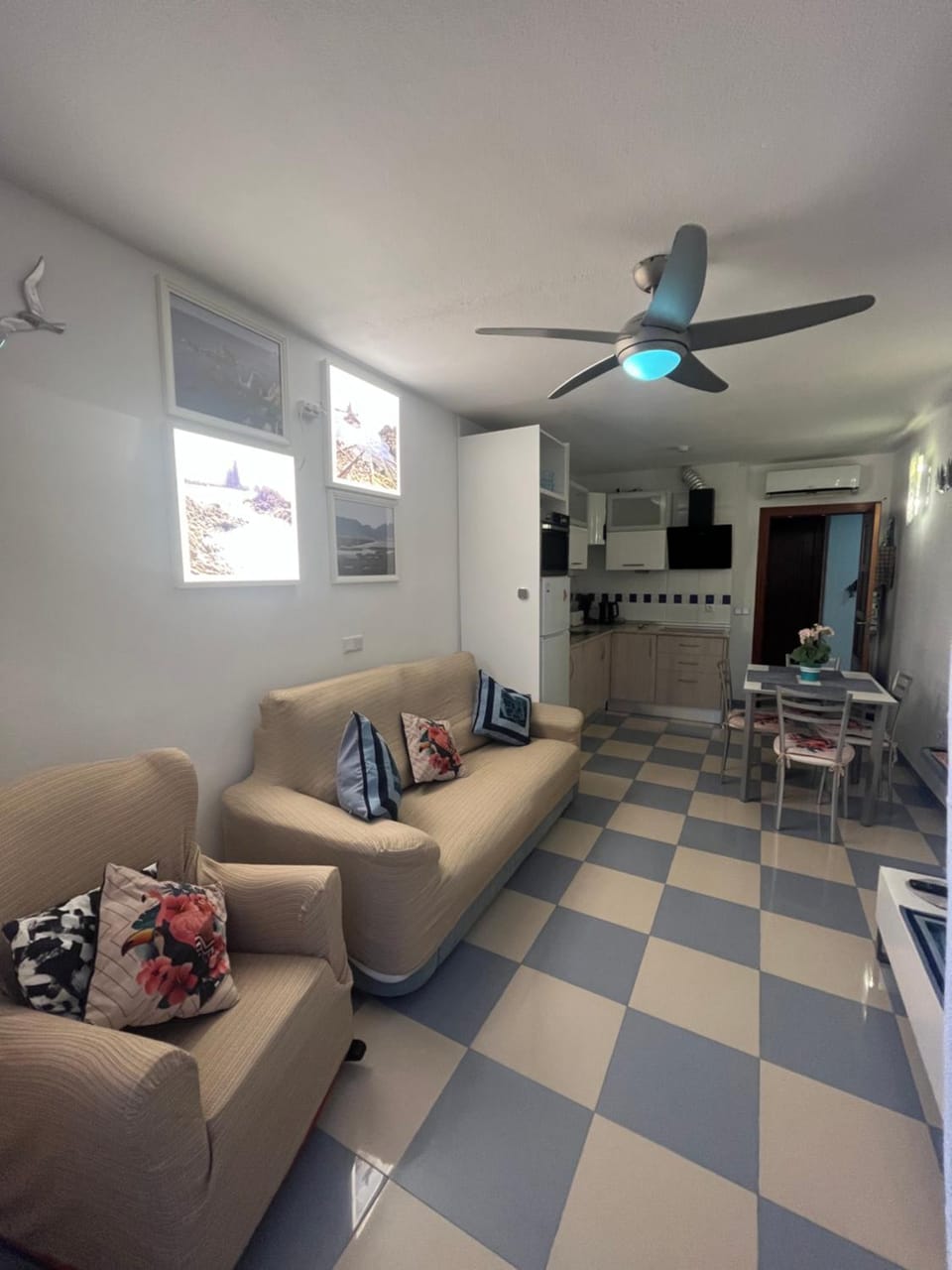 Seating area