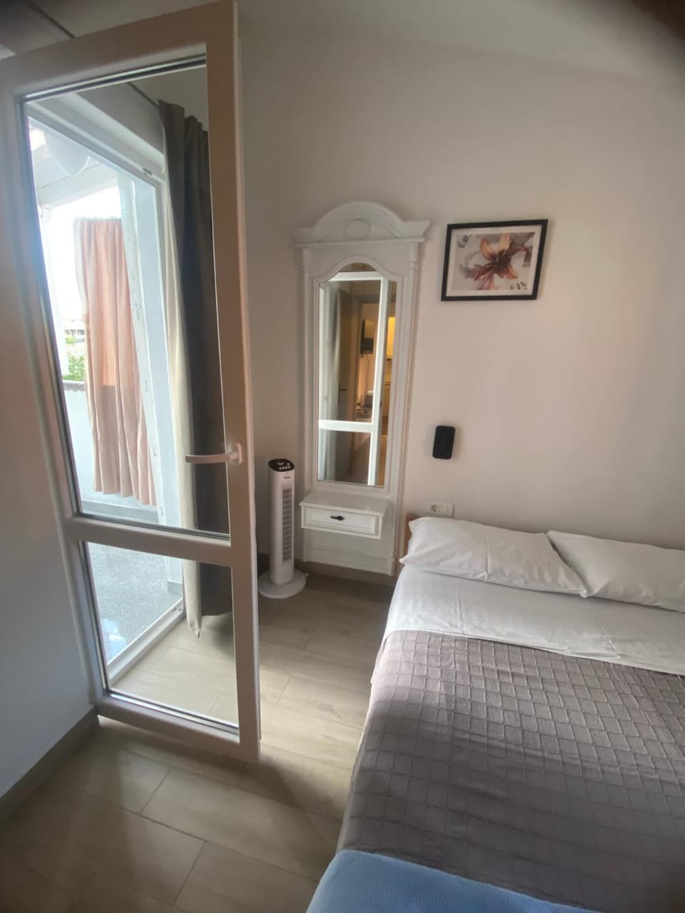 Apartman Arijana s terasom Apartment in Šibenik-Knin County, Croatia