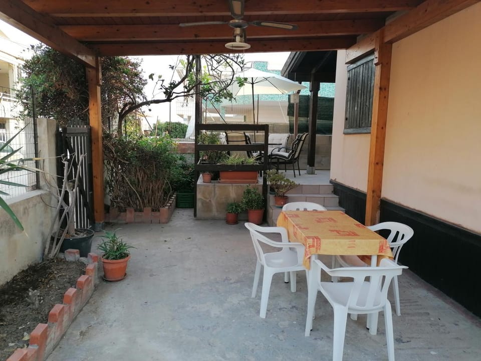 View (from property/room), Balcony/Terrace