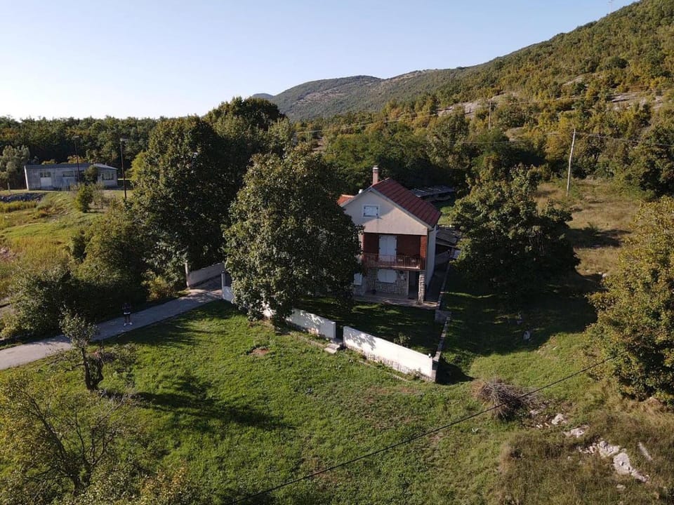 Property building, Natural landscape