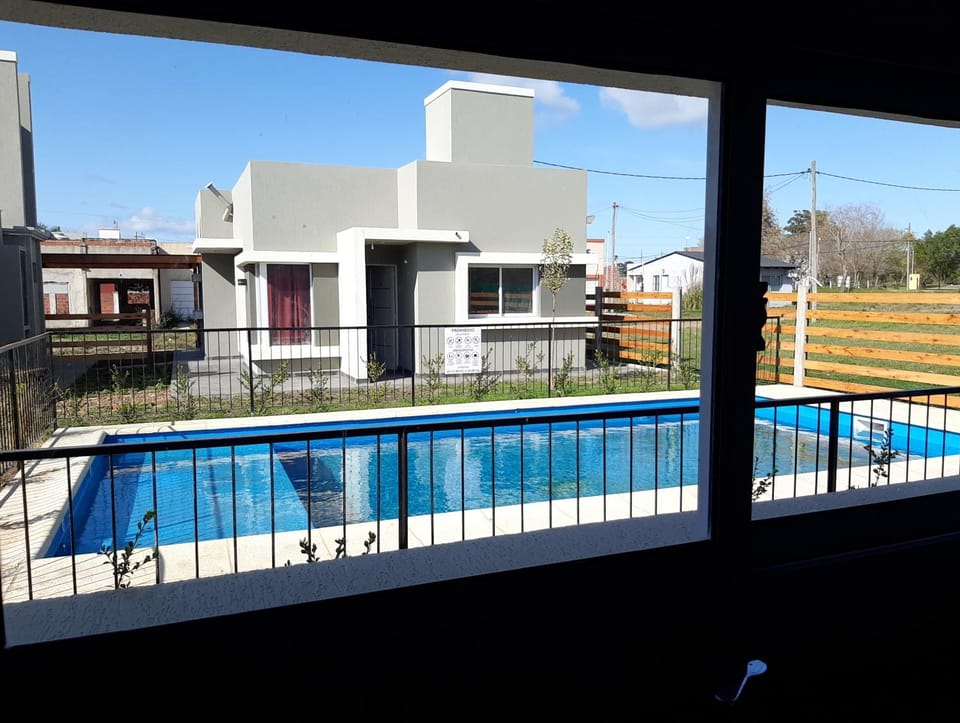 View (from property/room), Pool view