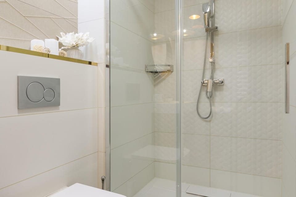 Royal Cafe Apartman Apartment in Hungary
