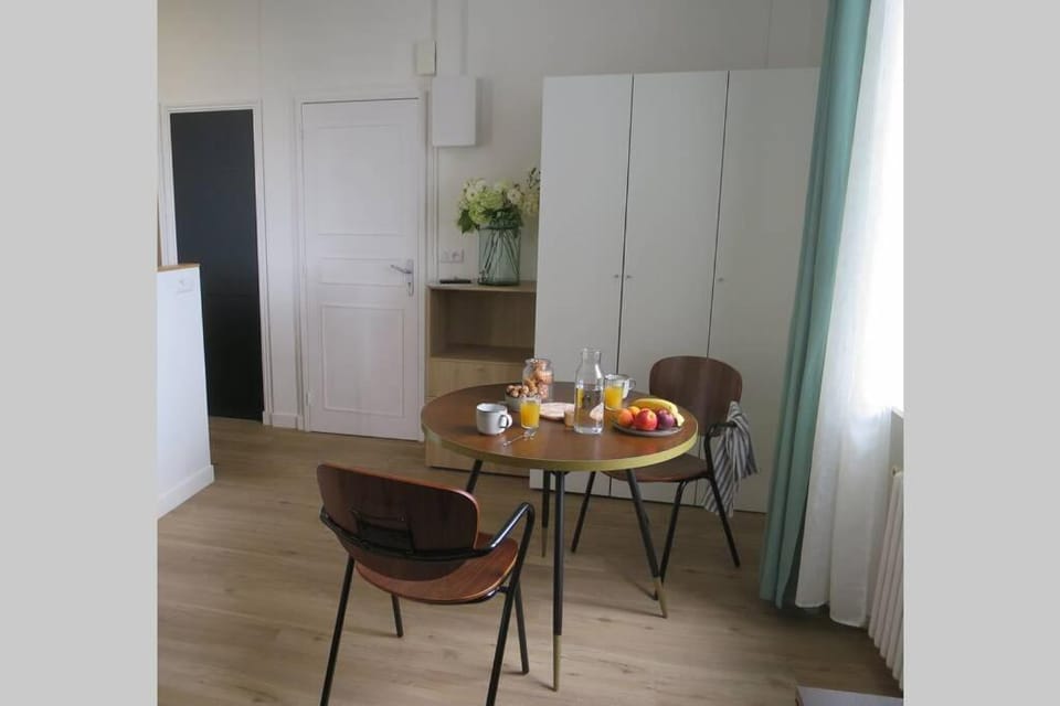 Dining area, wardrobe