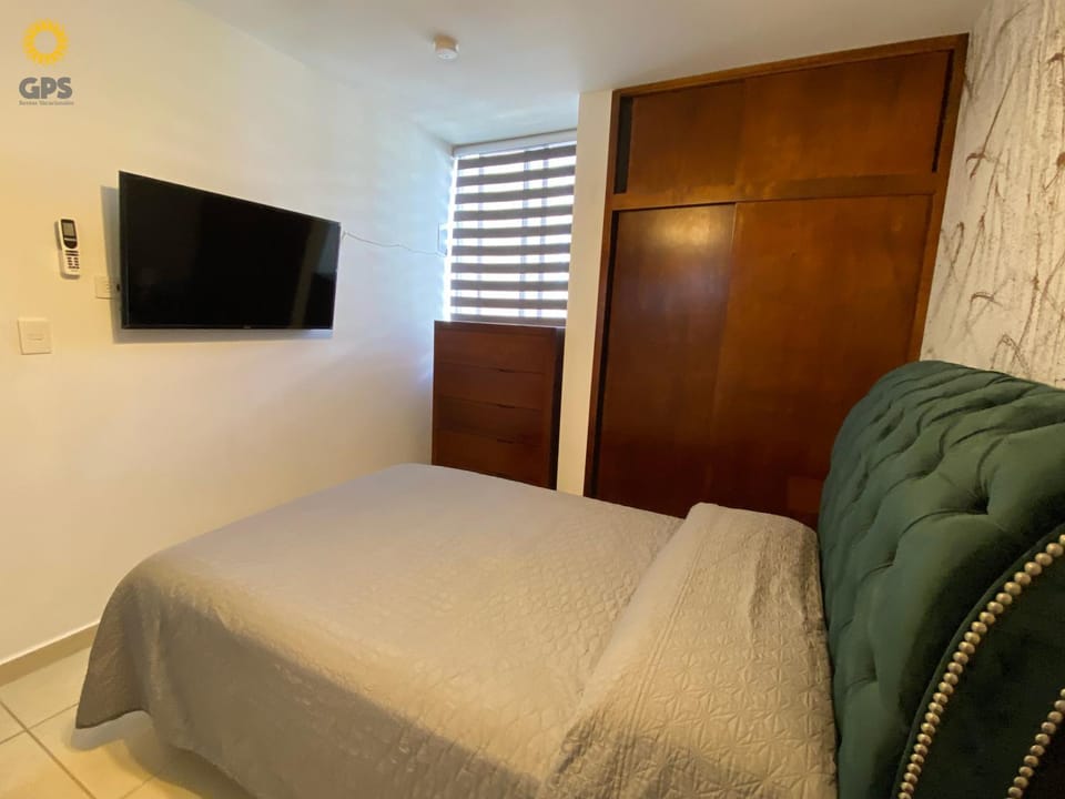 Bed, TV and multimedia, Bedroom, wardrobe