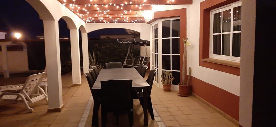 Patio, Night, View (from property/room), Balcony/Terrace, Living room, Seating area, Dining area