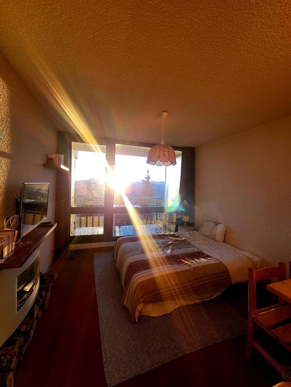 Studio 05 Saint Honoré 1500, Vue montagne et lac, 2 personnes, Série Anthracite Netflix Apartment in Provence-Alpes-Côte d'Azur