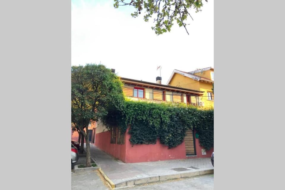 Property building, Street view