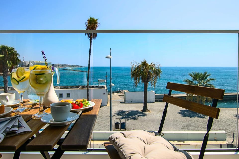 Balcony/Terrace, Food and drinks, Sea view