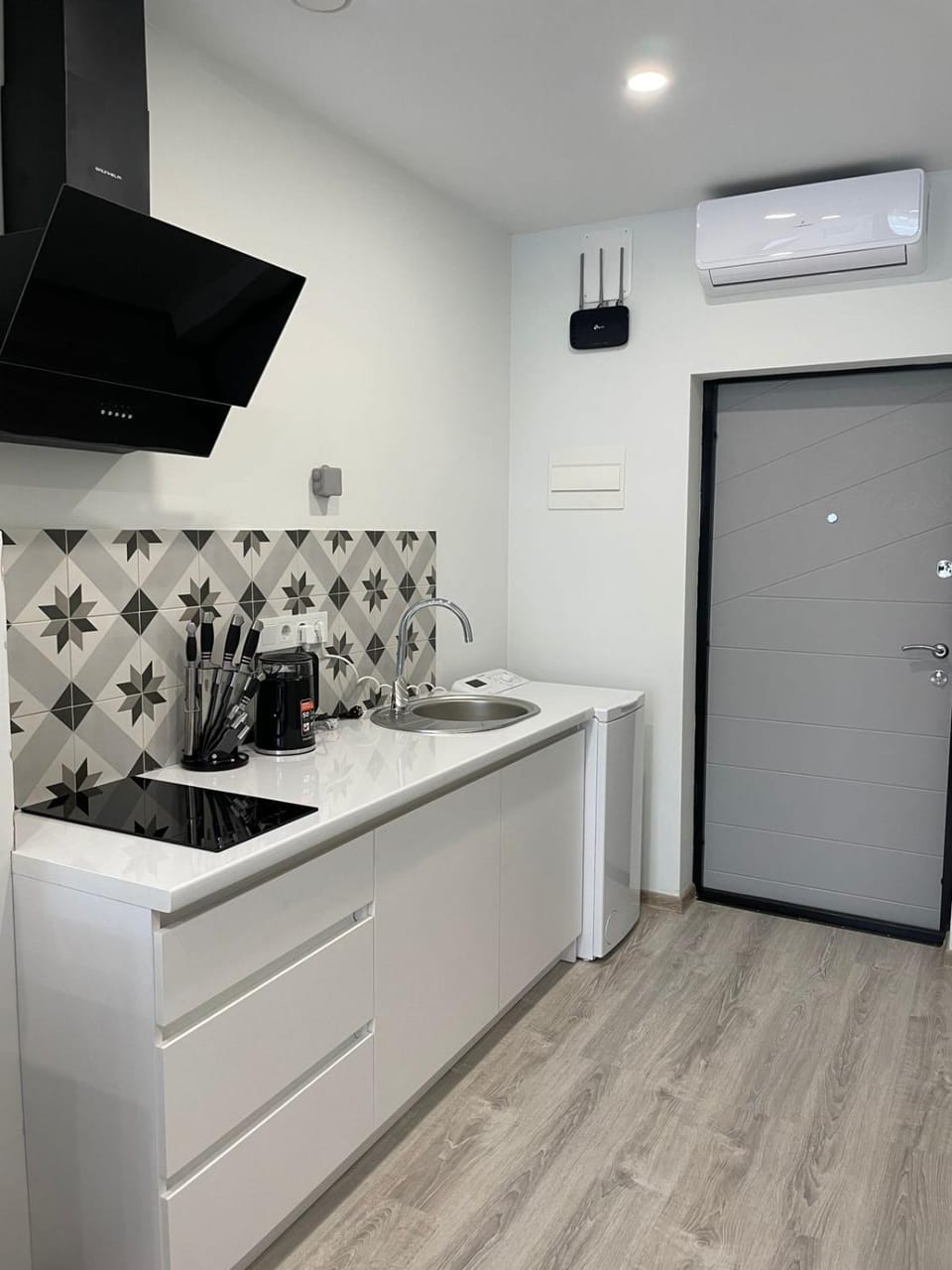 Arkadiya Sky Jakuzi & MP 24 Apartment in Odessa