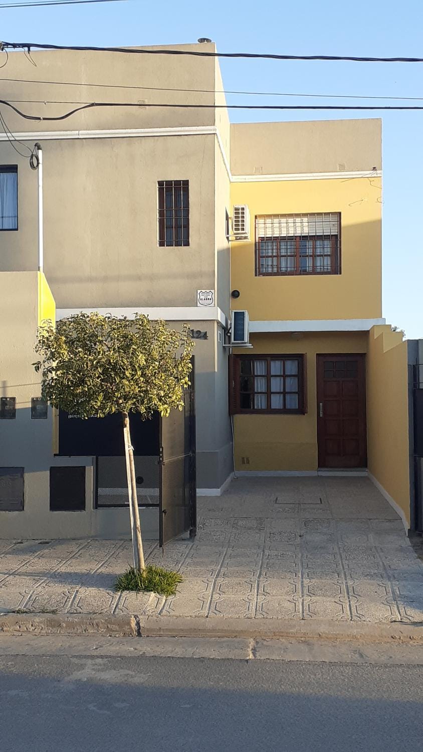Property building, Facade/entrance, Parking