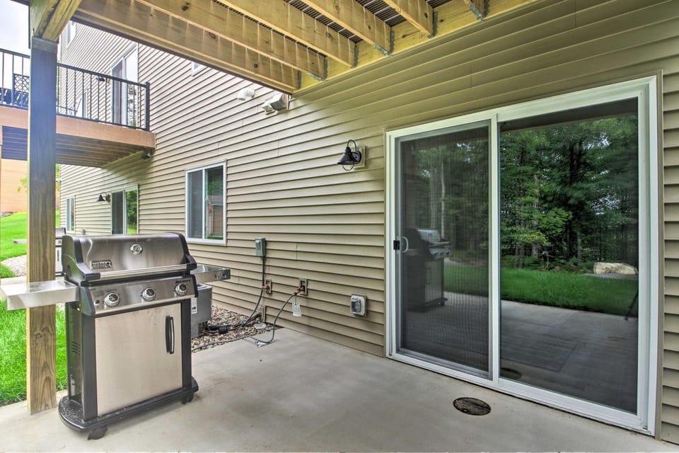 Gull Lake Resort Escape: Pool and ORV Trails House in Lake Shore