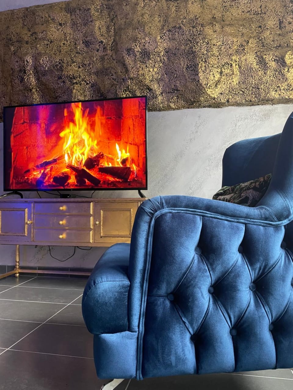 TV and multimedia, Living room, Seating area