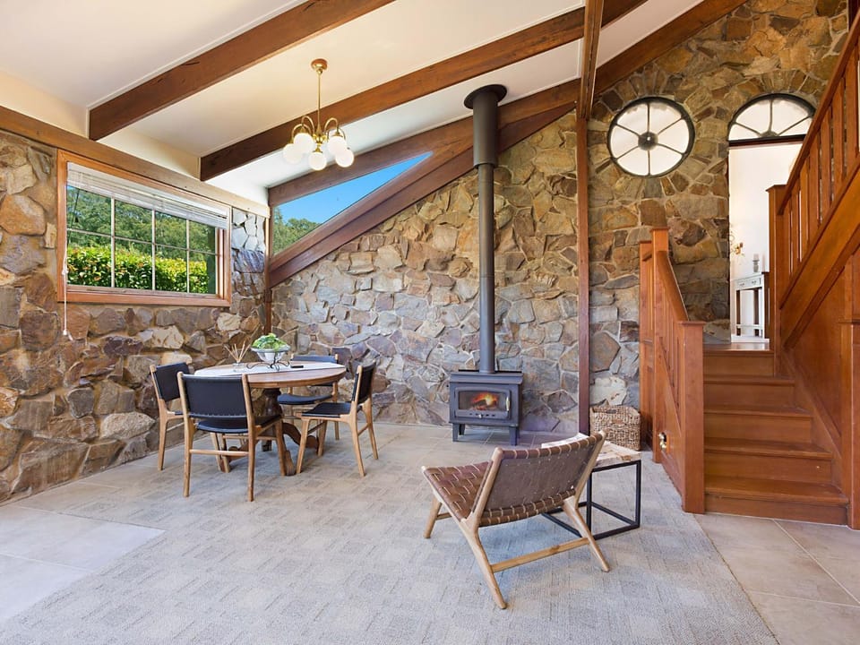 10 Harper Crescent Narooma House in Narooma