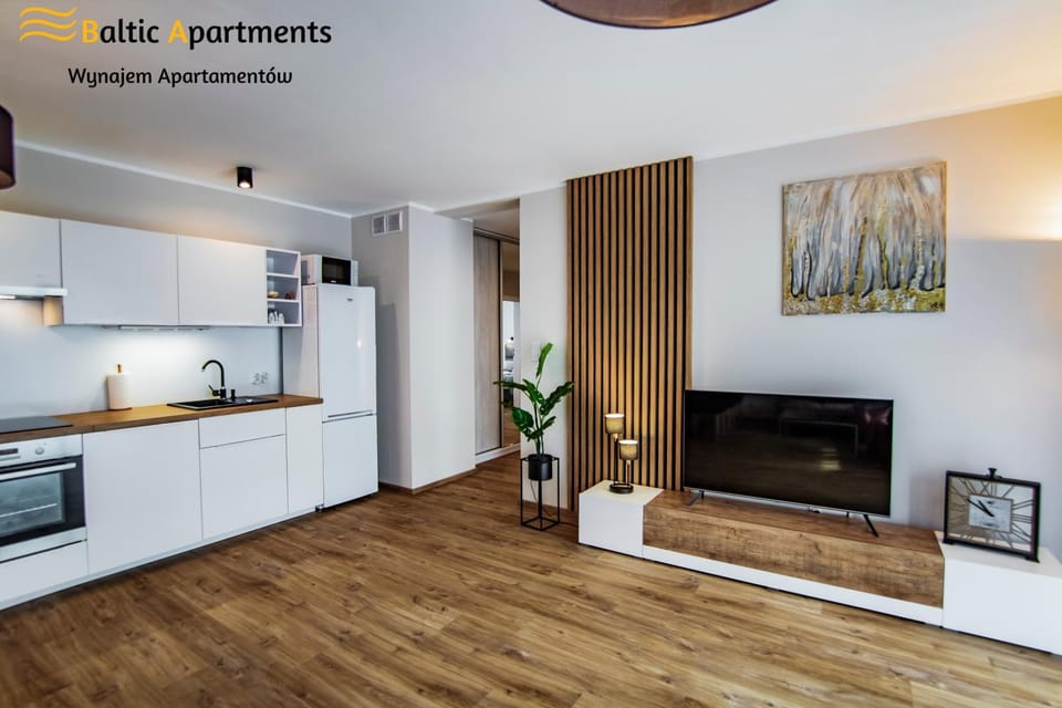 TV and multimedia, Kitchen or kitchenette, Living room