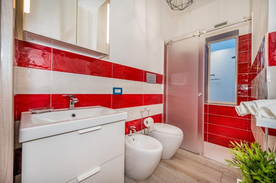 Shower, Bathroom, bidet