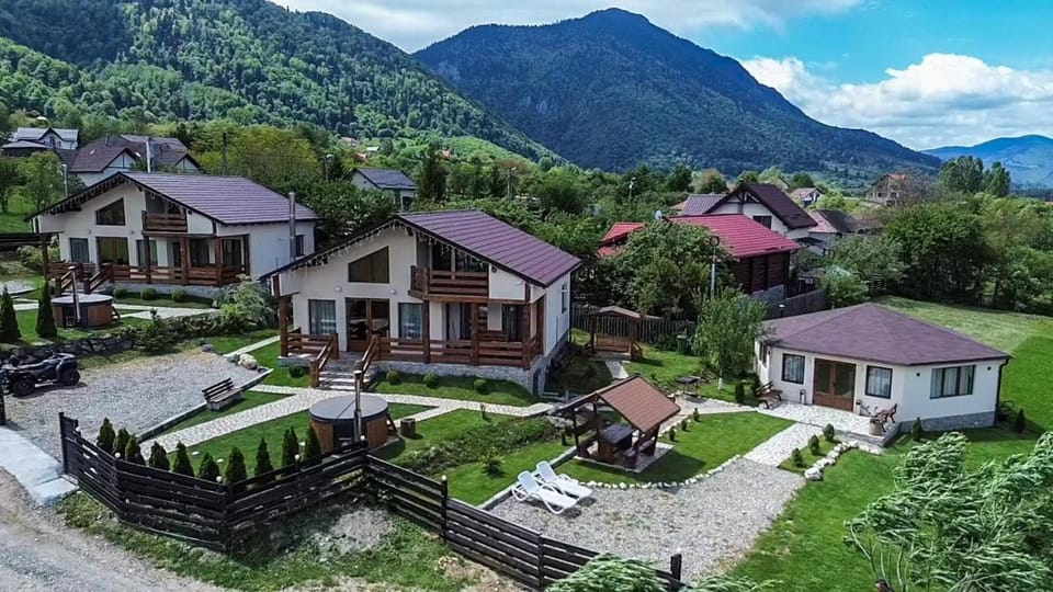 Property building, Restaurant/places to eat, Hot Spring Bath, Bathroom, Balcony/Terrace, Balcony/Terrace, Banquet/Function facilities, Text overlay, Text overlay, Swimming pool, ATM