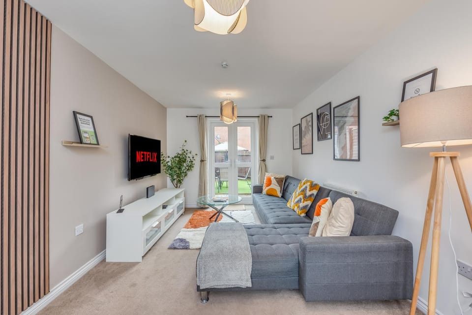 TV and multimedia, Living room, Seating area