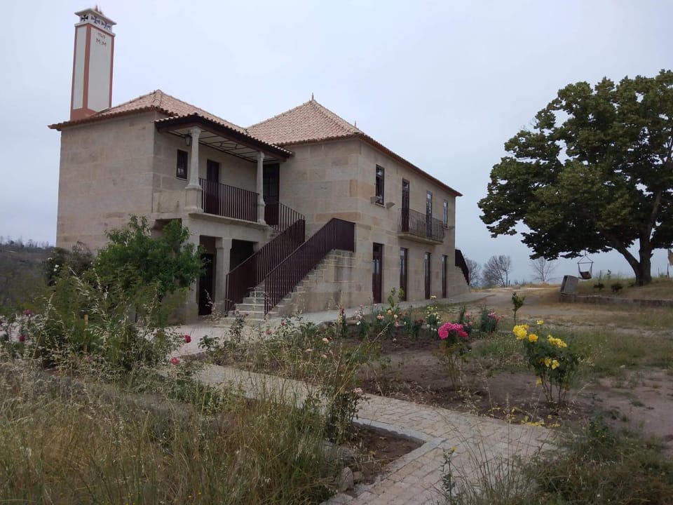 Property building, Day, Garden, Garden view