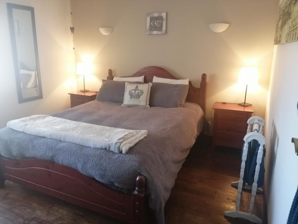 Les Granges de la Leigne, Ruffec Bed and Breakfast in Nouvelle-Aquitaine