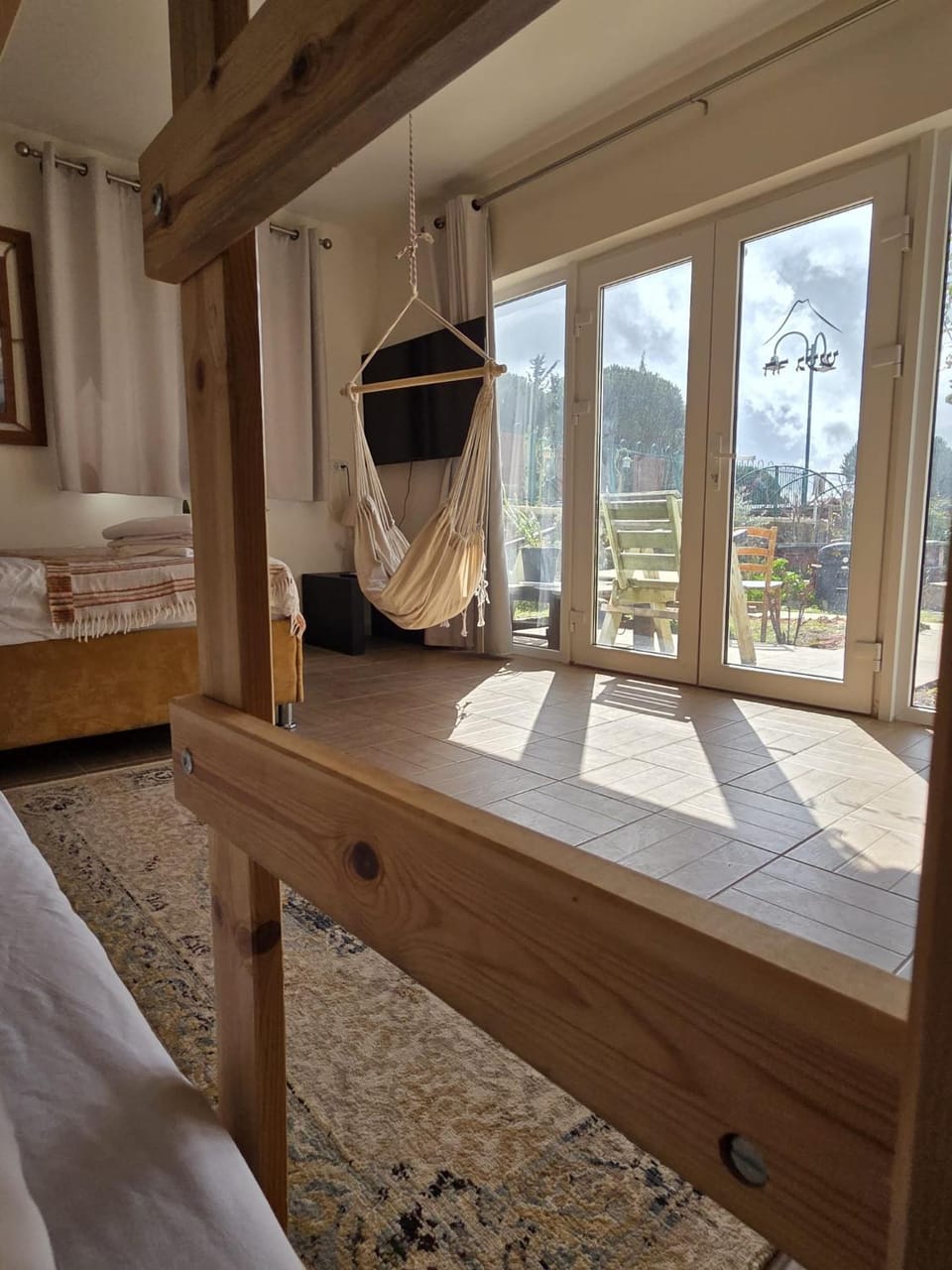 Natural landscape, Living room, Bedroom