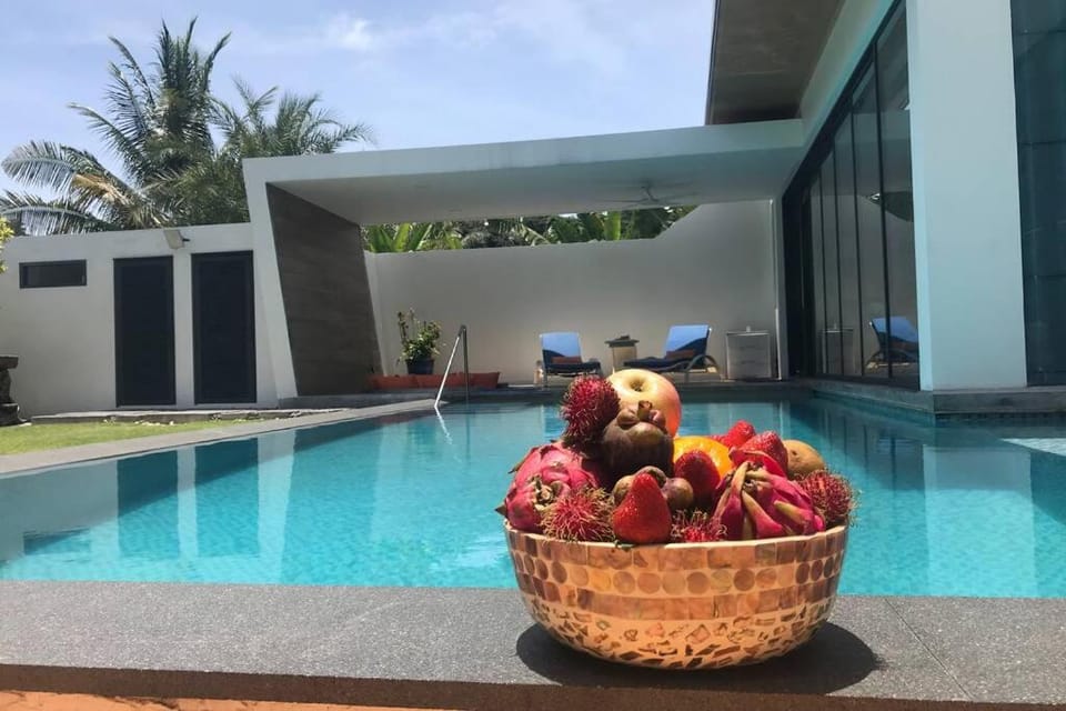 Balcony/Terrace, Swimming pool, Swimming pool