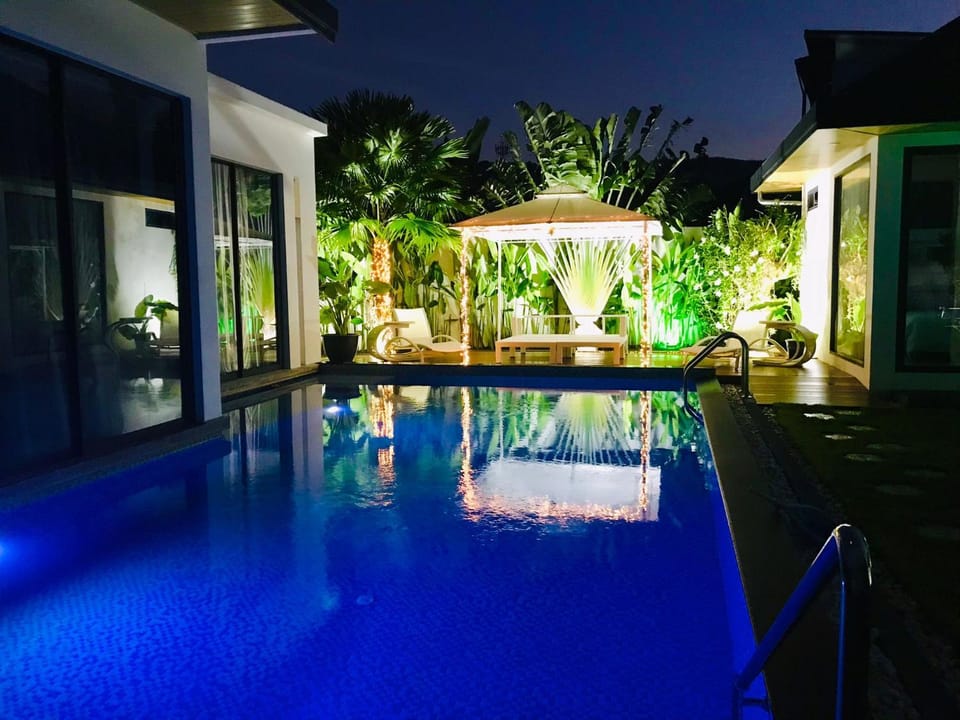 Balcony/Terrace, Swimming pool, Swimming pool