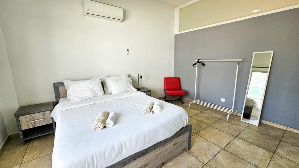 Bed, Bedroom, towels, air conditioner
