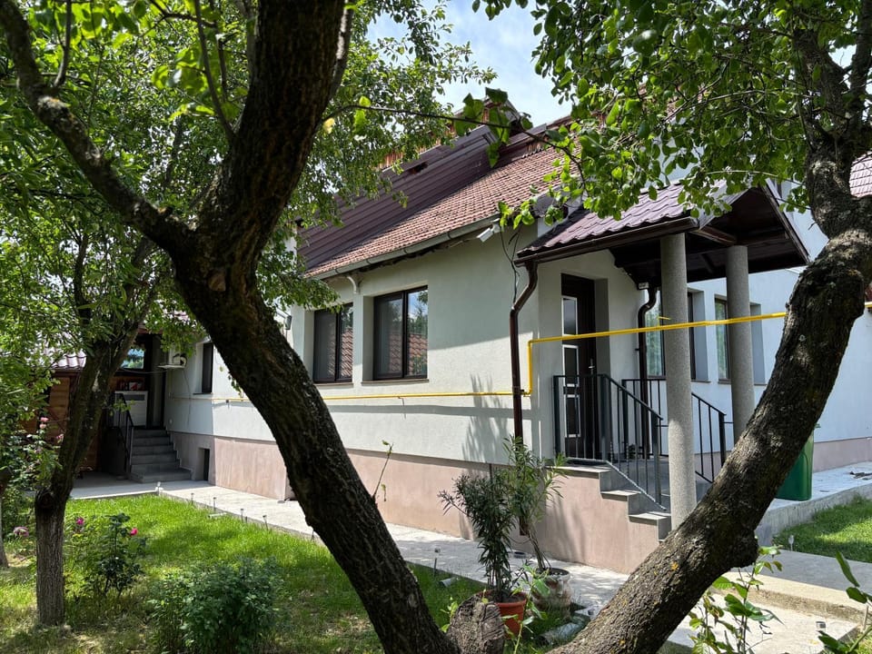CASA GIA CALIMANESTI Bed and Breakfast in Romania