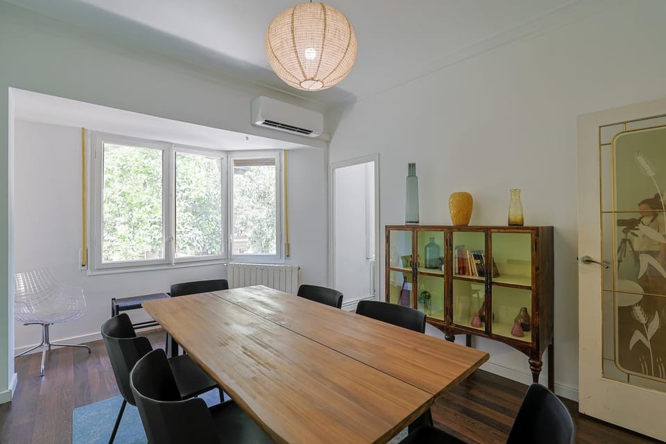 Dining area, air conditioner