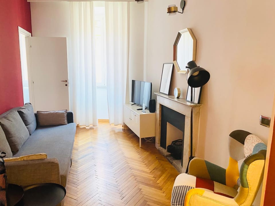 Piazza di Spagna Domus Apartment in Rome