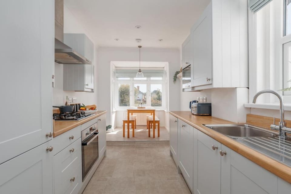 Beaufort Heights by Grandeur Property Apartment in Christchurch
