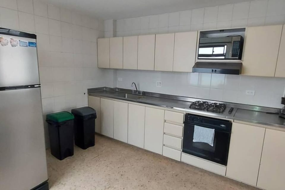 Amplio Apartamento en Los Colores Apartment in Medellin