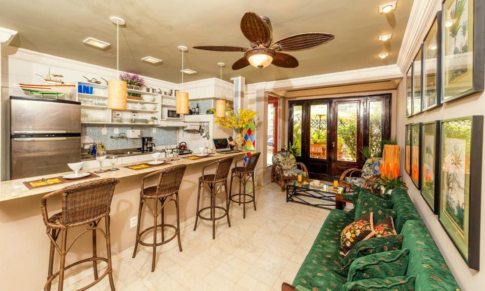 Living room, kitchen