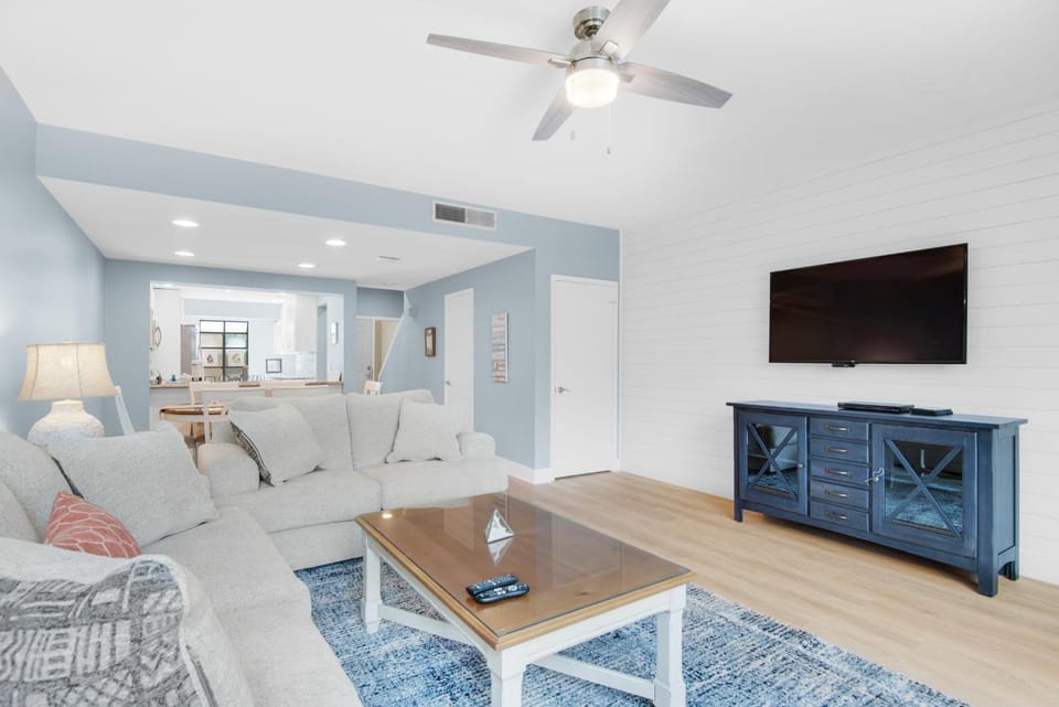 Beachwalk Villas 5079- On the Rocks House in Miramar Beach