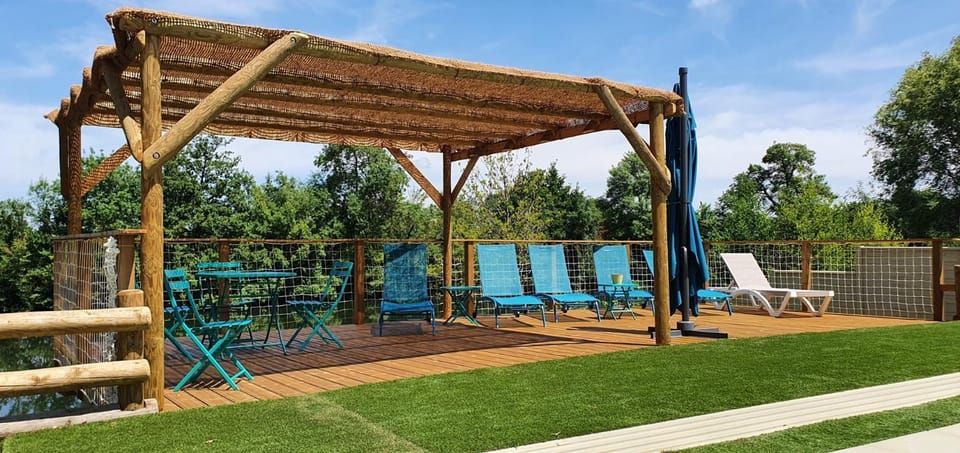 Patio, Balcony/Terrace, Garden view, River view, sunbed
