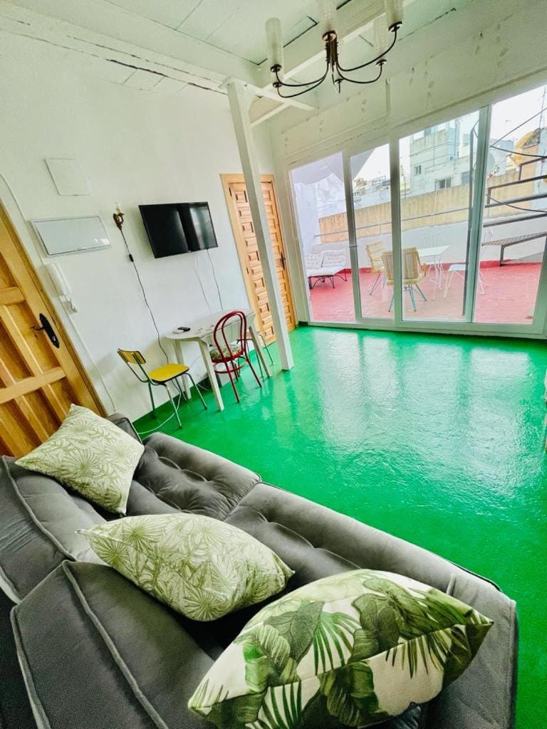 Communal lounge/ TV room