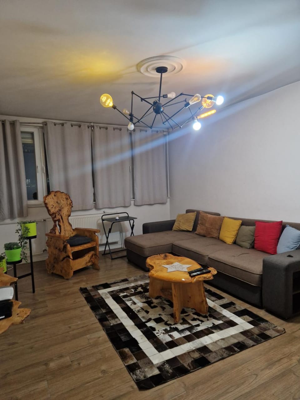 AAA Apartment- Near City Center & Bus Station Apartment in Serbia