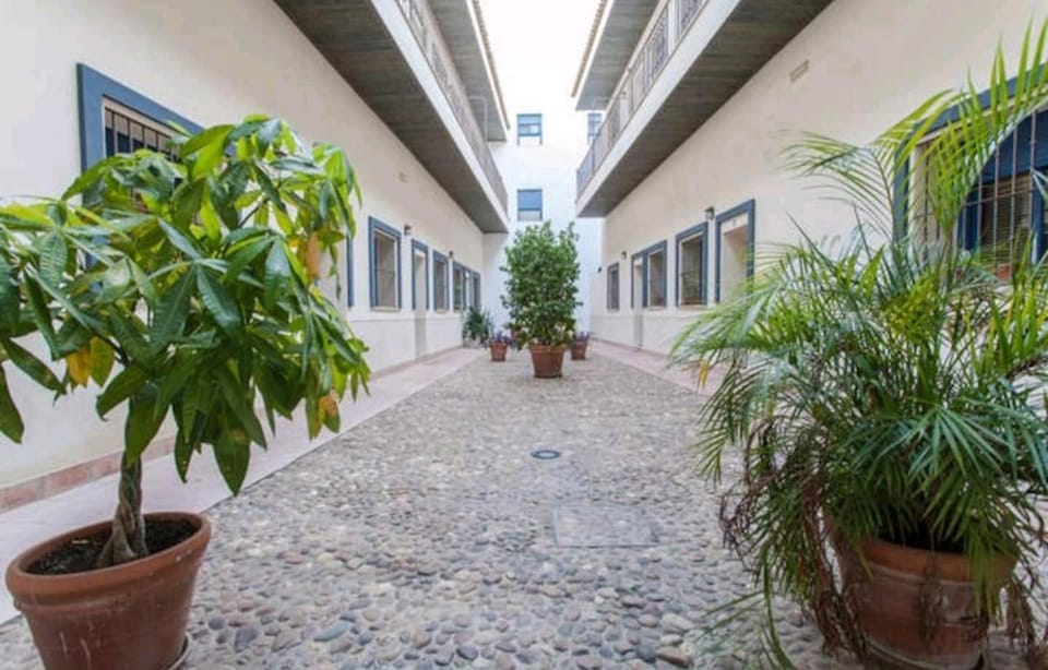 Triana 143 - WIFI Apartment in Seville