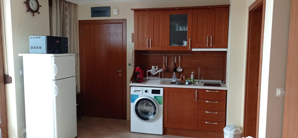 Sunrise - Apartment 41,Santa Marina, Sozopol Apartment in Burgas Province