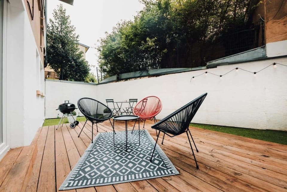 Cozy Central Studio with Private Terrace Apartment in Luxembourg