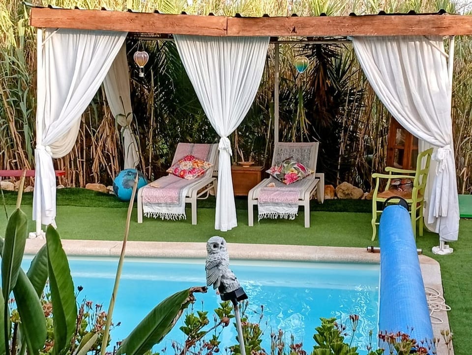 Romance Valdareina, PISCINE CHAUFFEE, Bénagil-Carvoeiro Apartment in Lagoa