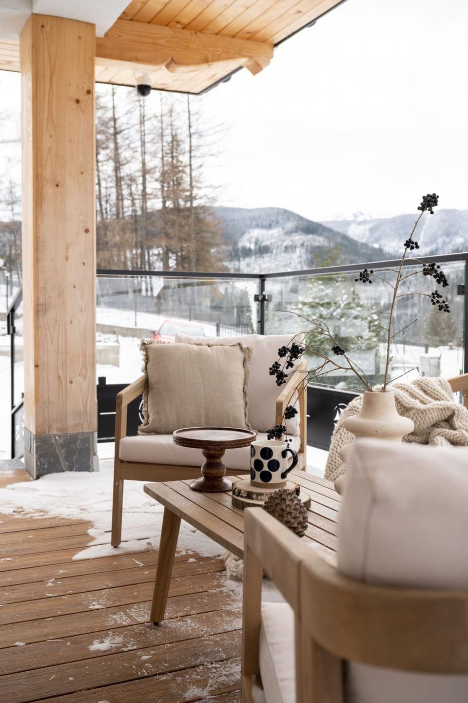 View (from property/room), Balcony/Terrace, Mountain view