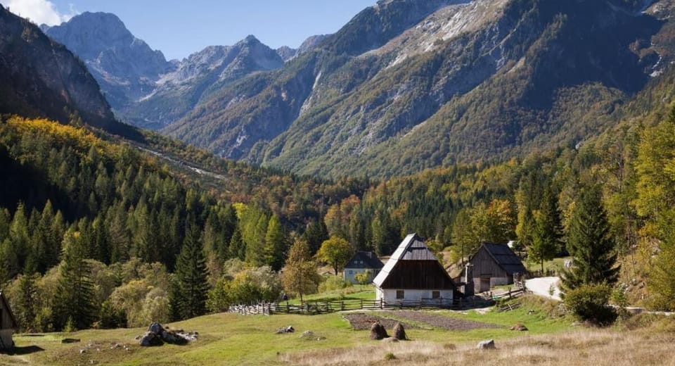 Počitniška HIŠKA POLOVNIK Apartment in Bovec