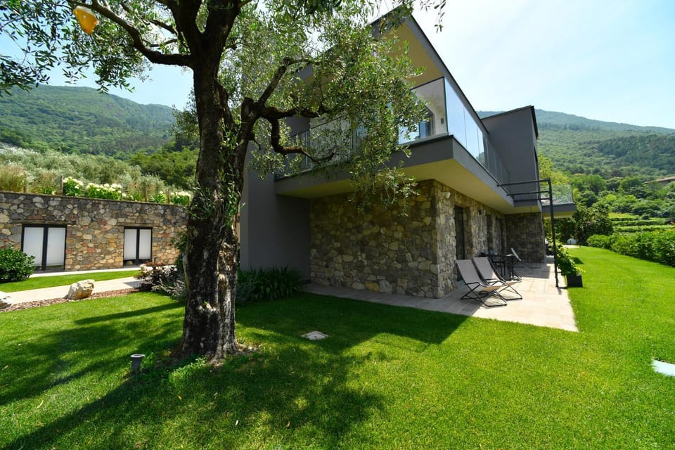 Property building, Garden