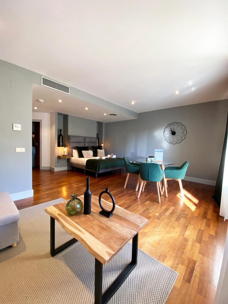 Bed, Living room, Dining area