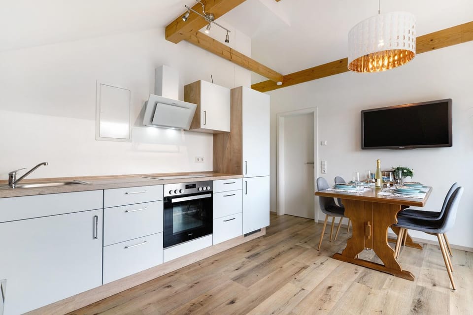 Property building, Kitchen or kitchenette, Living room