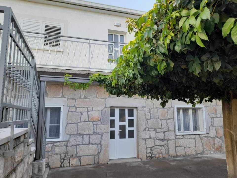 Apartmani Vuletić Apartment in Dubrovnik-Neretva County